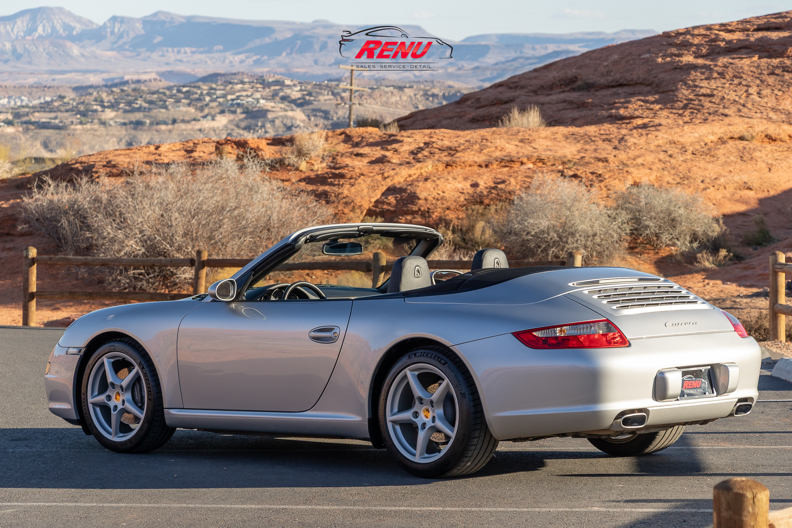Used 2005 Porsche 911 Cabriolet image 3