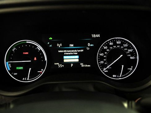 Used 2022 Toyota Sienna Limited image 33