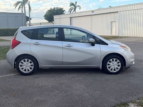 Used 2015 Nissan Versa Note SV image 7