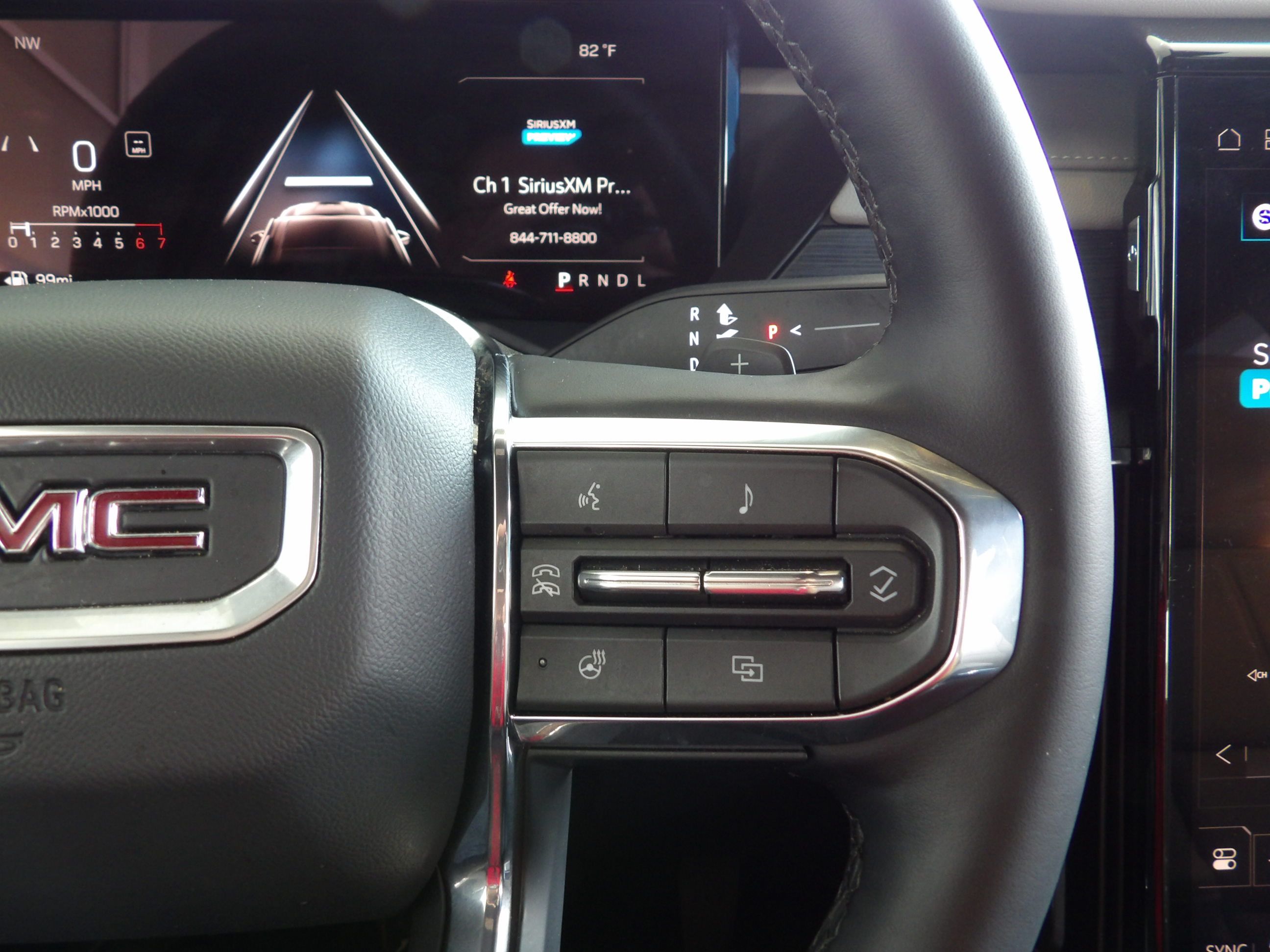 Used 2026 GMC Acadia FWD Elevation image 26