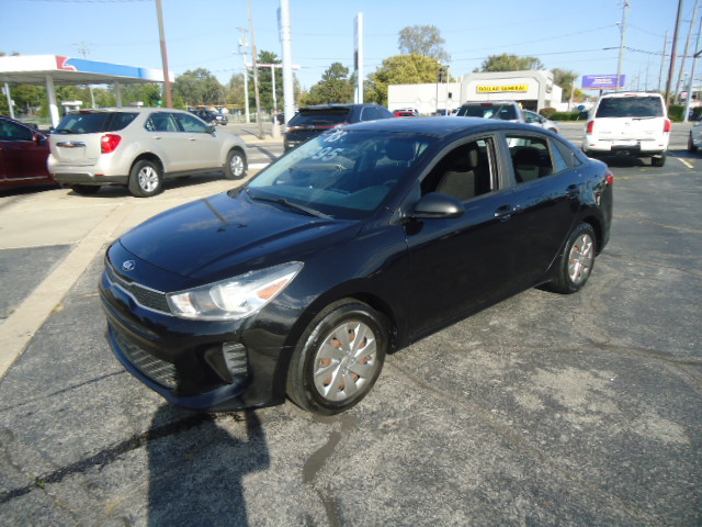 Used 2018 Kia Rio LX Sedan FWD image 1