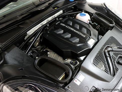 Used 2017 Porsche Macan GTS image 36