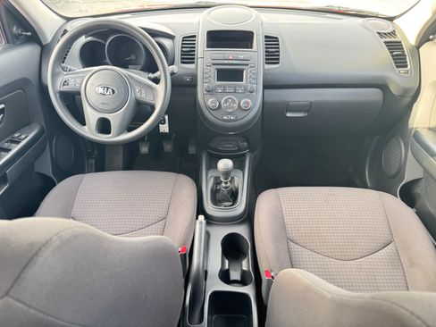 Used 2013 Kia Soul image 19