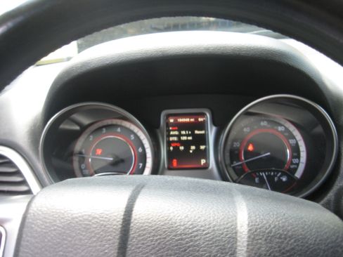 Used 2018 Dodge Journey AWD Crossroad image 10