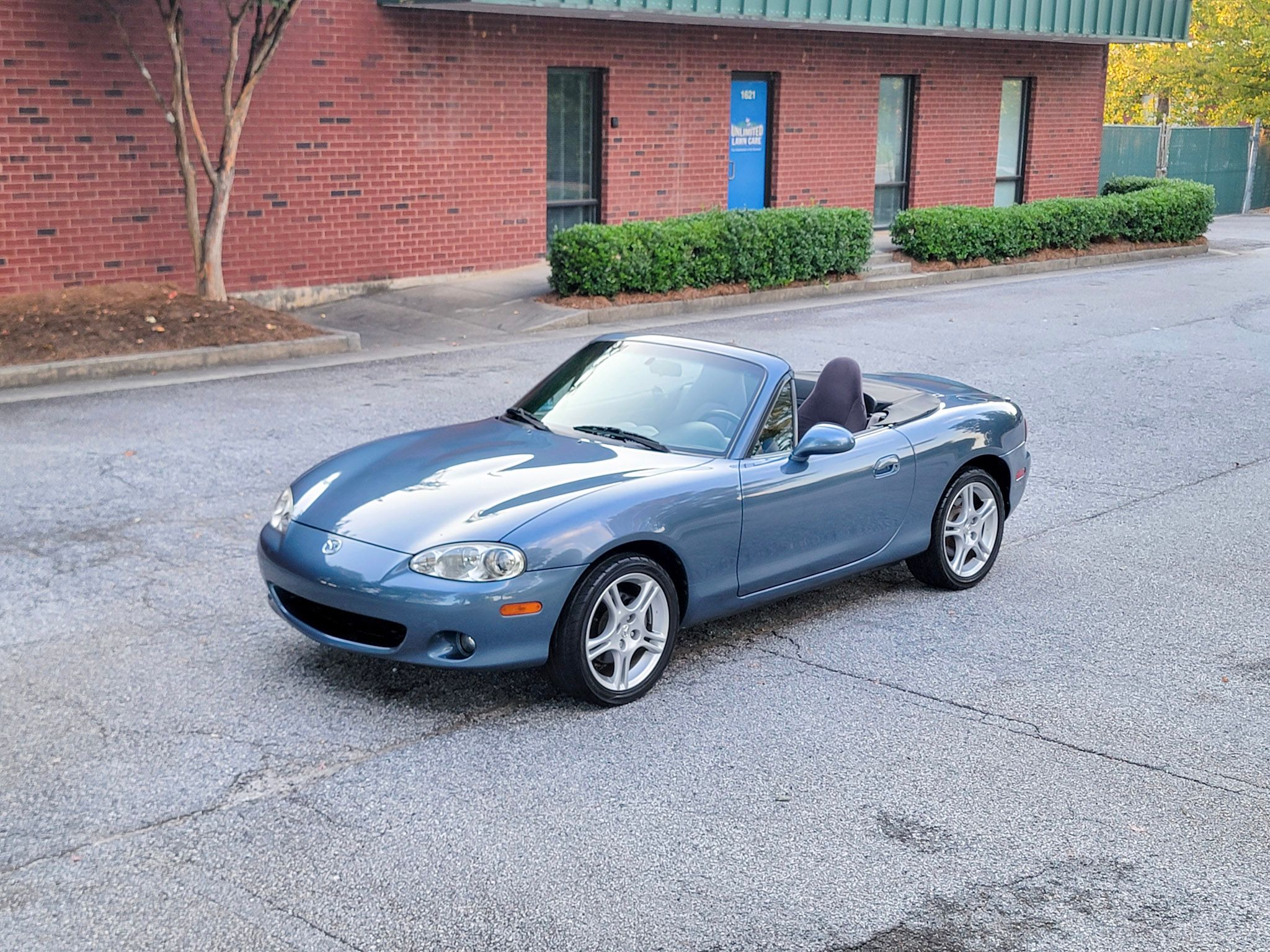 Used 2005 MAZDA MX-5 Miata UNAVAIL RWD image 20
