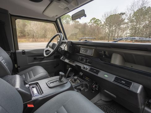 Used 1997 Land Rover Defender 90 image 11