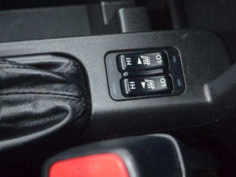 Used 2012 Subaru Forester 2.5X Limited AWD/4WD image 22