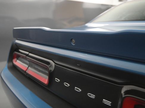 Used 2021 Dodge Challenger R/T image 18