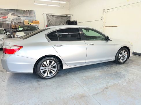 Used 2015 Honda Accord LX image 8