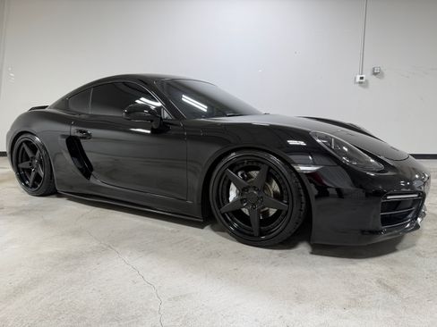 Used 2014 Porsche Cayman S RWD image 2