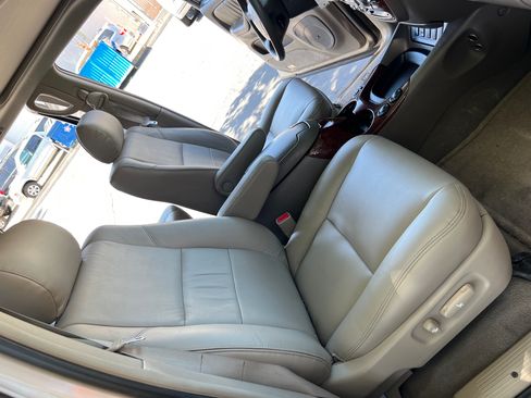 Used 2007 Toyota Sequoia Limited image 26