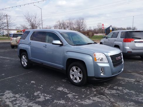 Used 2014 GMC Terrain SLE image 3