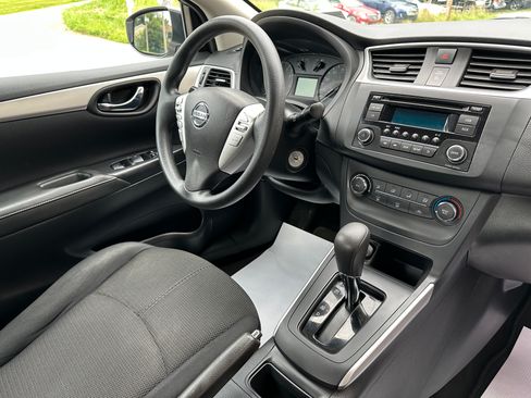 Used 2017 Nissan Sentra S FWD image 13