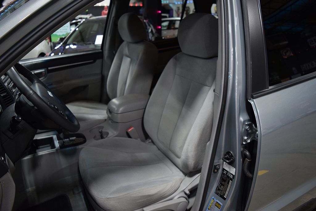 Used 2008 Hyundai Santa Fe SE FWD image 18
