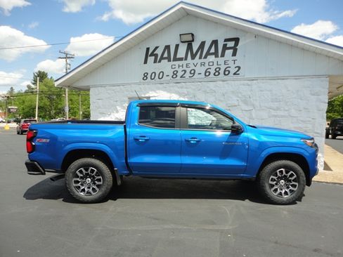 Used 2024 Chevrolet Colorado 4x4 Crew Cab Z71 image 1