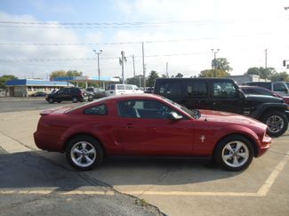 Used 2008 Ford Mustang image 1