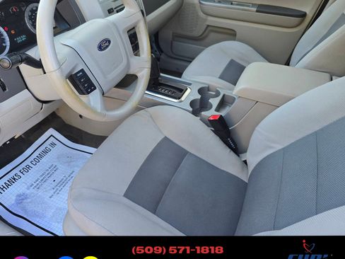 Used 2008 Ford Escape XLT image 17
