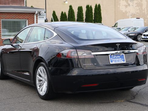 Used 2017 Tesla Model S 75D image 5