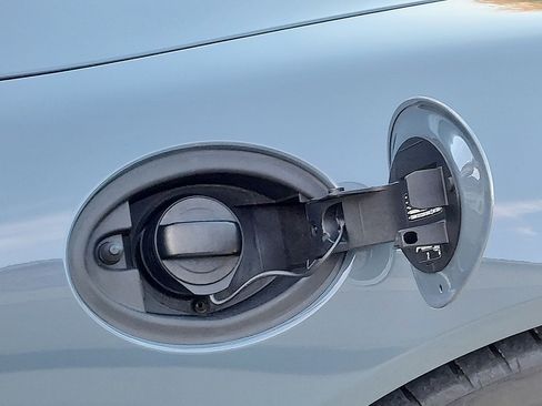 Used 2017 Porsche 911 Carrera 4S image 35