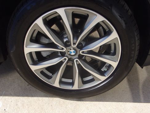 Used 2018 BMW X3 xDrive30i image 29