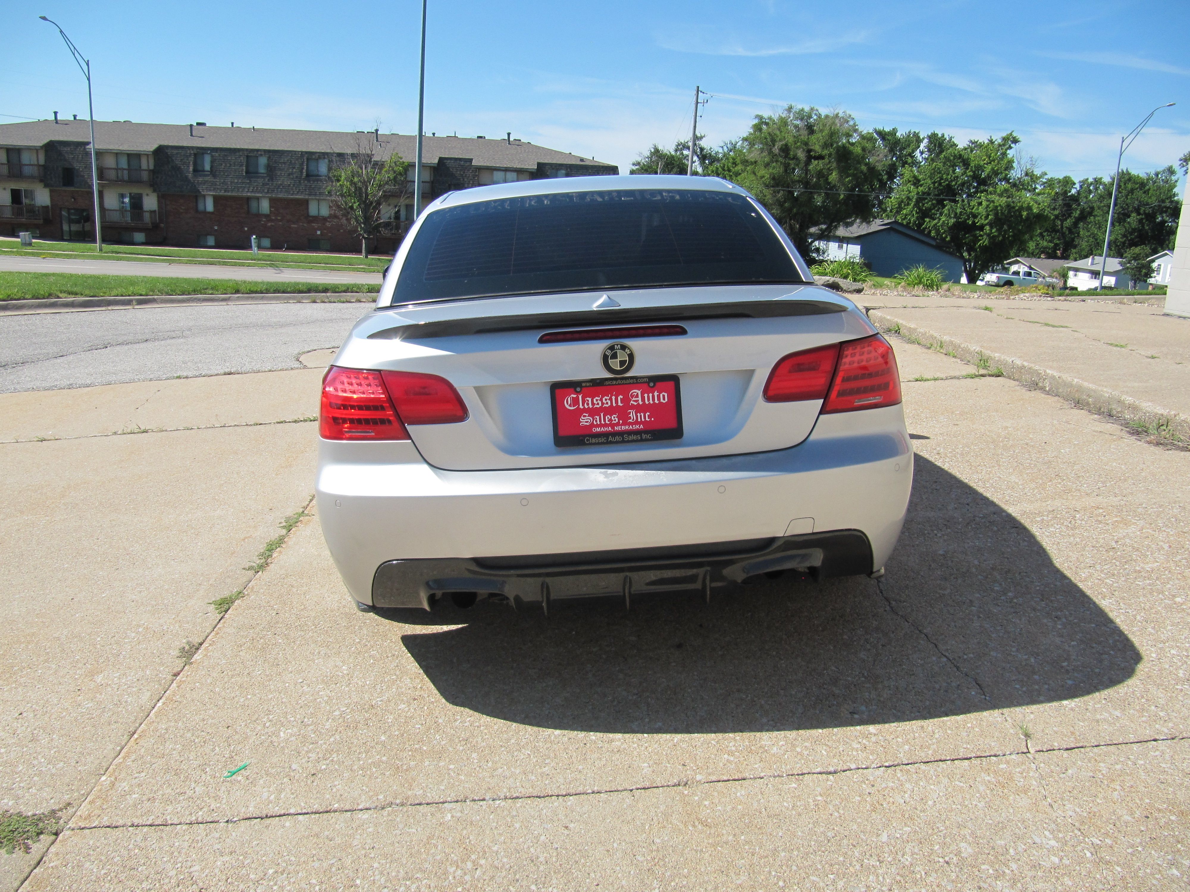 Used 2013 BMW 335i Convertible RWD image 5