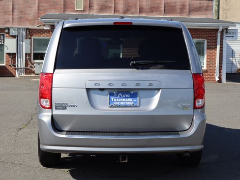 Used 2019 Dodge Grand Caravan GT FWD image 8