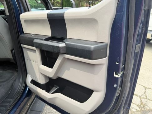 Used 2018 Ford F250 4x4 Crew Cab Super Duty image 30