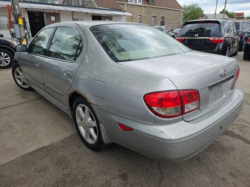 Used 2002 INFINITI I35 image 3