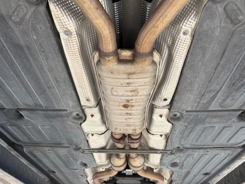 Used 2004 Mercedes-Benz E 320 image 35
