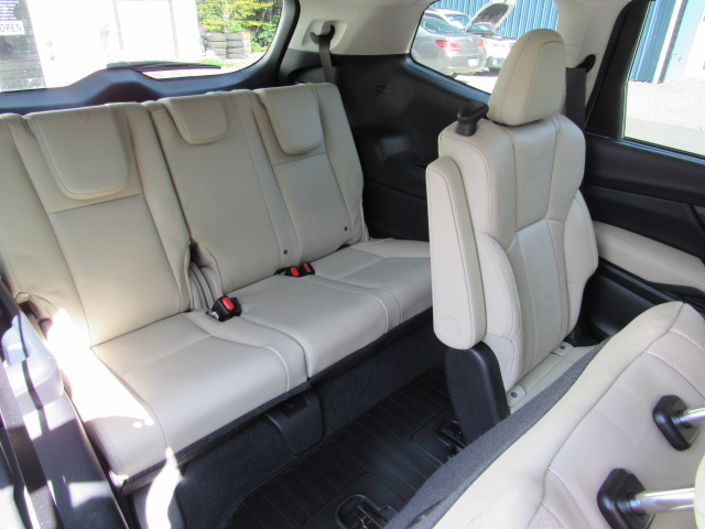 Used 2019 Subaru Ascent Limited 7-Passenger AWD/4WD image 19