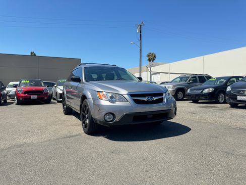 Used 2008 Subaru Outback 2.5i image 9