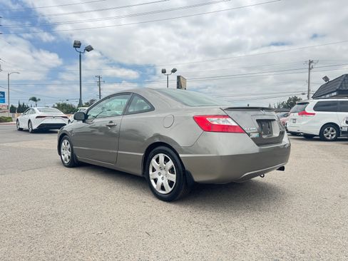 Used 2006 Honda Civic LX Coupe image 5