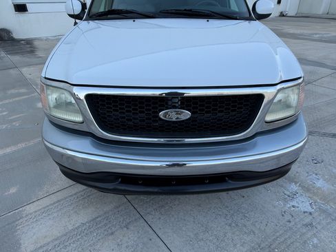 Used 2001 Ford F150 image 24
