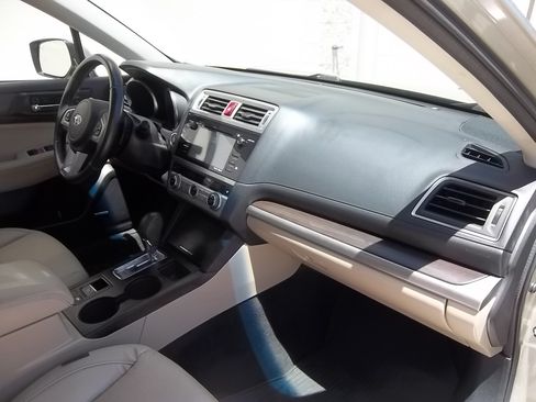 Used 2016 Subaru Legacy 2.5i Limited AWD/4WD image 23