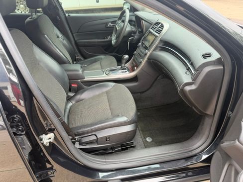 Used 2013 Chevrolet Malibu LT FWD image 16