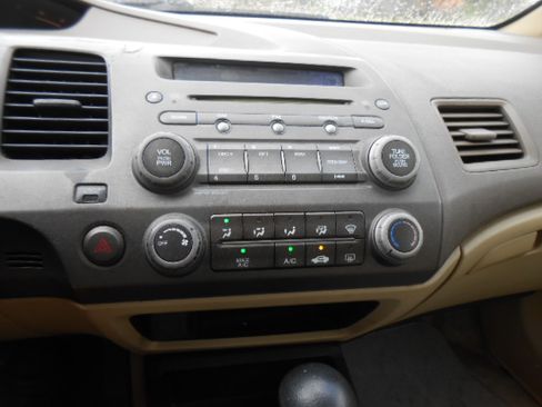 Used 2006 Honda Civic LX Sedan image 10