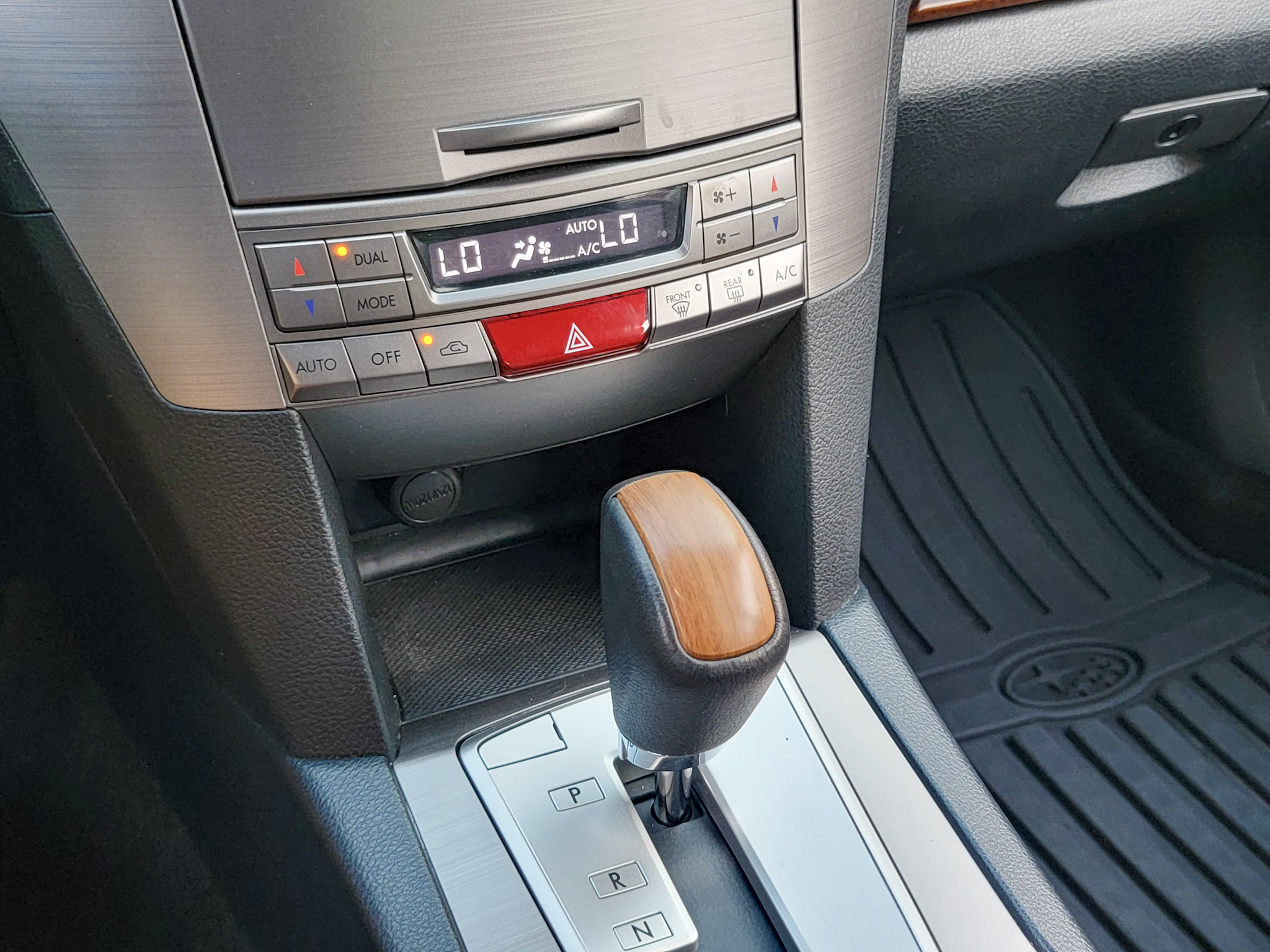 Used 2013 Subaru Outback 2.5i Limited AWD/4WD image 50