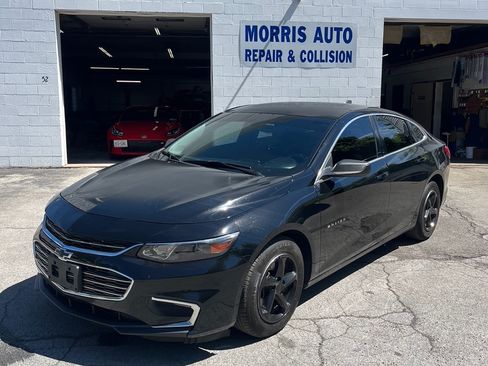 Used 2016 Chevrolet Malibu LS image 2