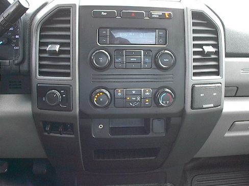 Used 2019 Ford F250 XL image 15