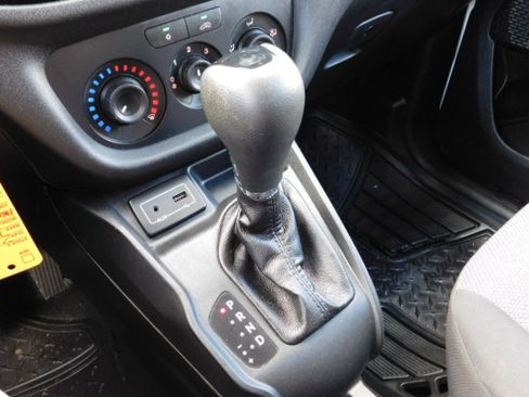 Used 2019 RAM ProMaster City Tradesman image 14