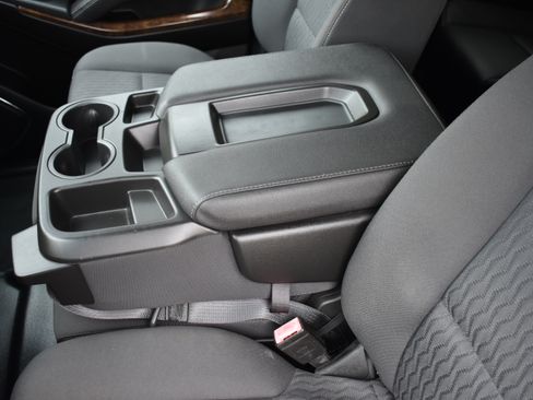Used 2019 Chevrolet Tahoe 4WD image 16