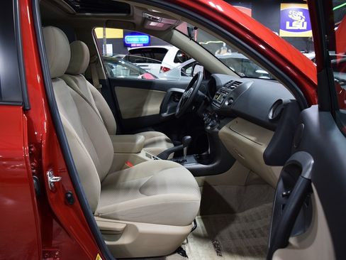 Used 2012 Toyota RAV4 LE Plus image 22