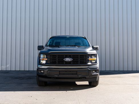 Used 2025 Ford F150 XL image 4