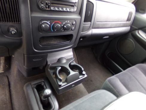 Used 2004 Dodge Ram 1500 Truck 4x4 Crew Cab SLT image 15