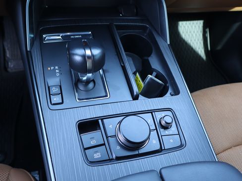 Used 2024 MAZDA CX-90 image 40