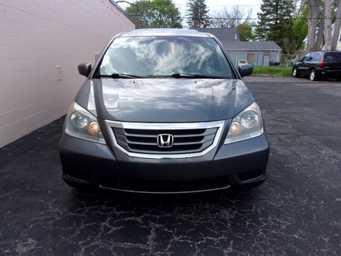Used 2010 Honda Odyssey EX-L w/ RES & Navigation image 2