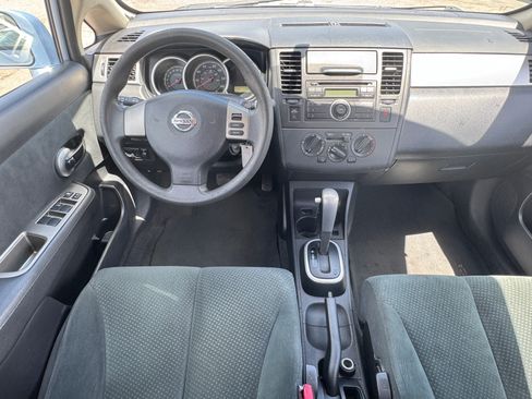 Used 2012 Nissan Versa 1.8 S Hatchback FWD image 23
