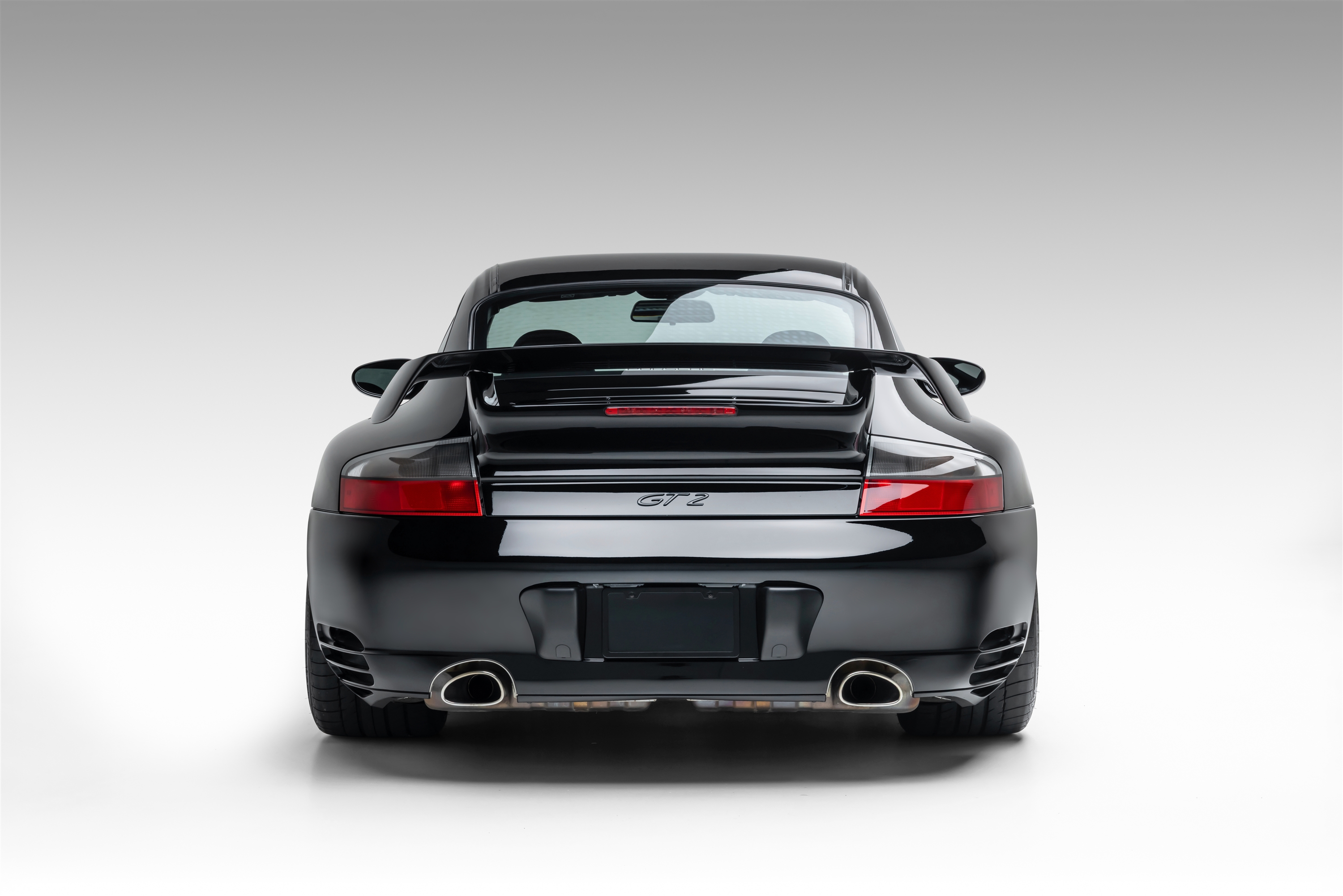 Used 2002 Porsche 911 GT2 RWD image 3
