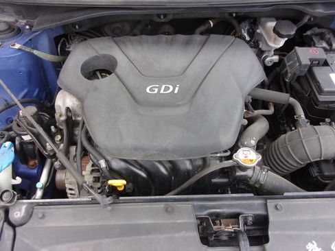 Used 2013 Hyundai Veloster N Coupe 3D FWD image 16