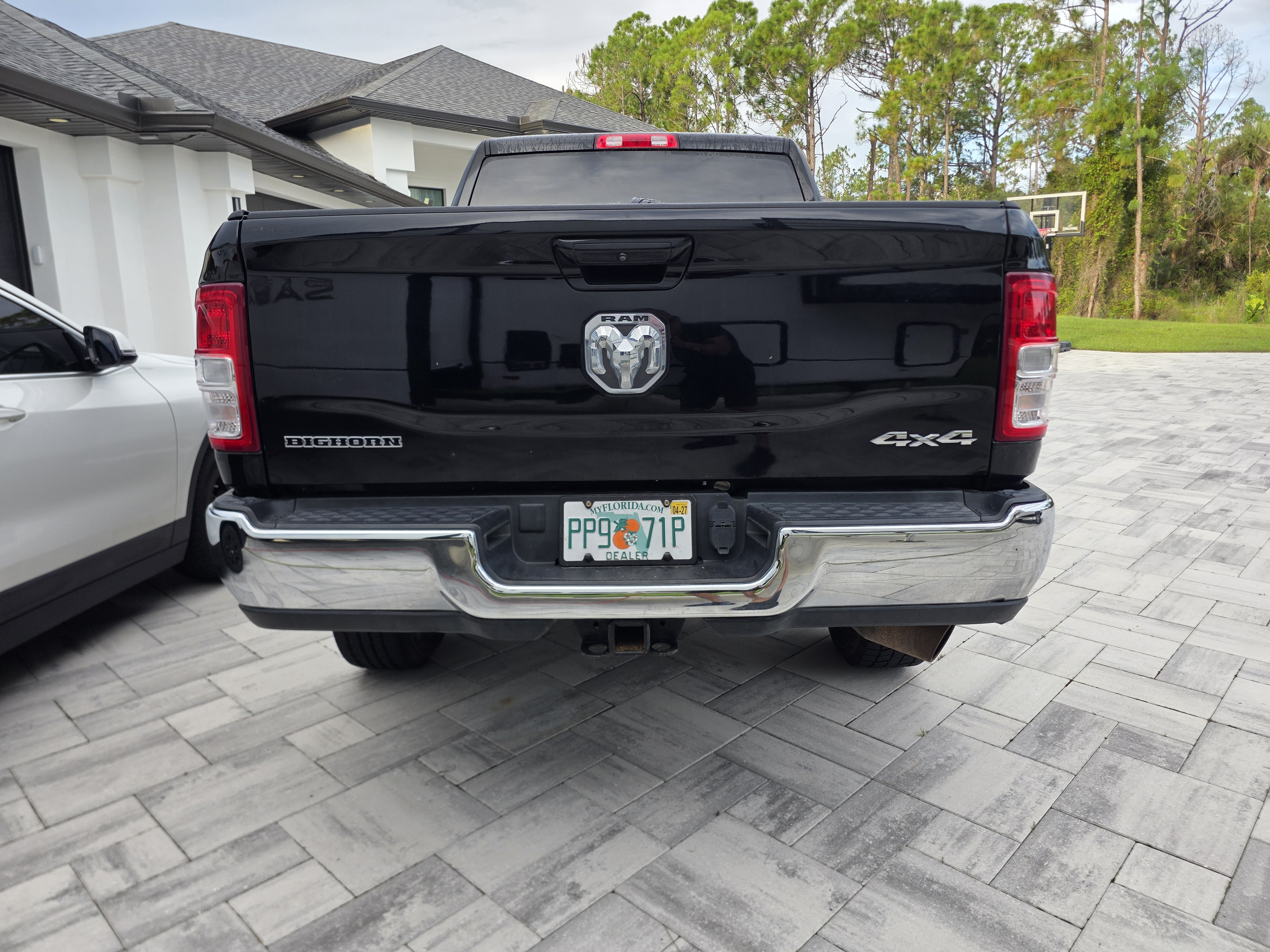 Used 2021 RAM 2500 4x4 Crew Cab Big Horn image 5